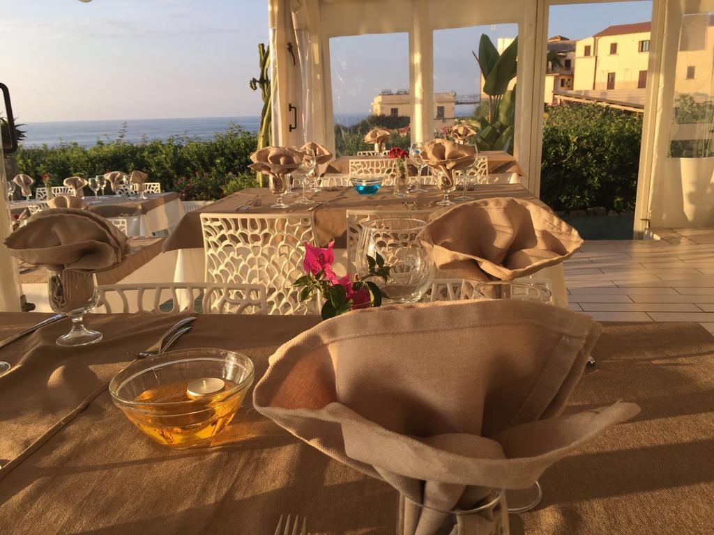 Hotel Valemare تروبيا المظهر الخارجي الصورة